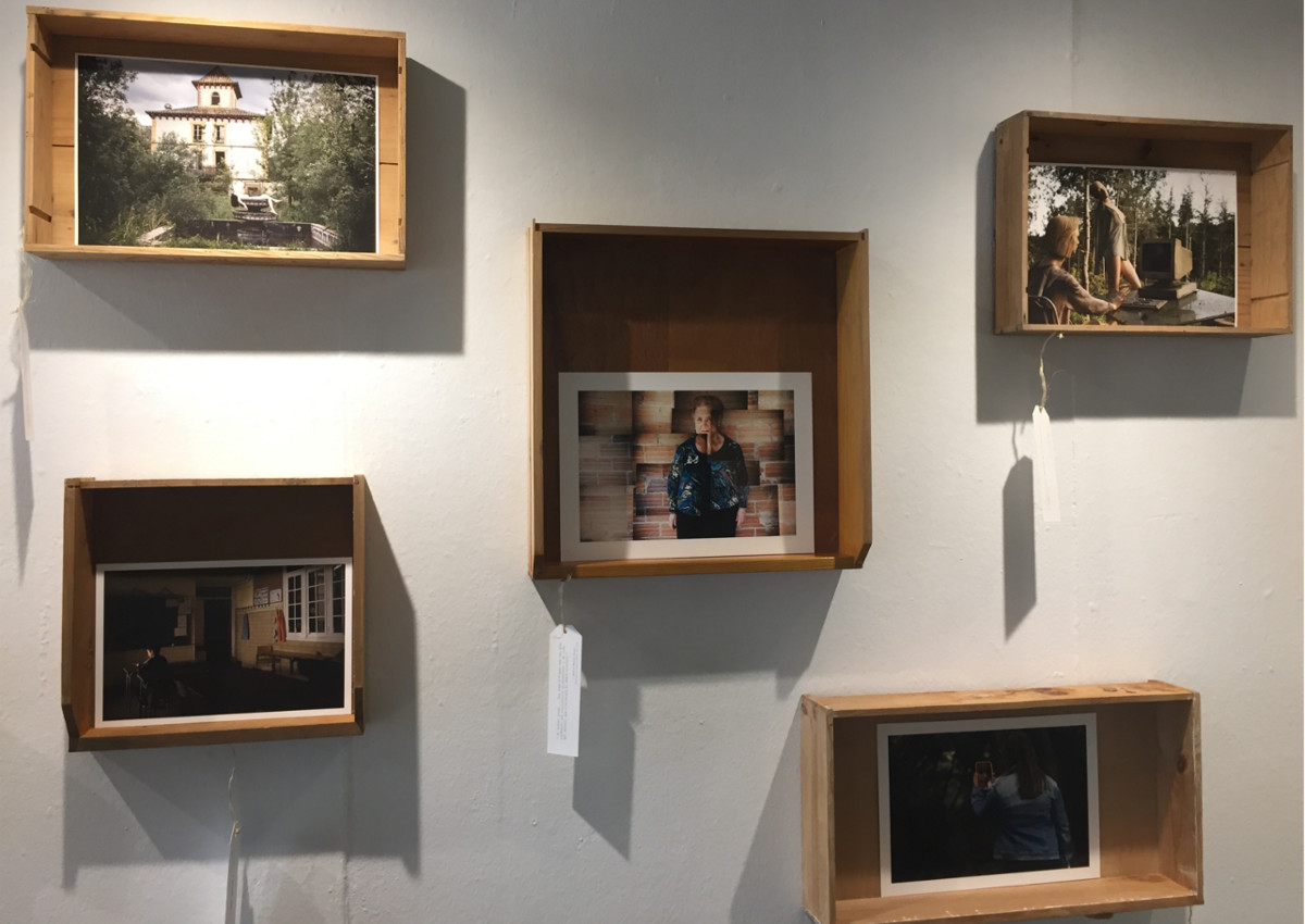 L'escola Multifotos exposa a Can Trincheria d'Olot imatges inspirades amb el MOT 2017.